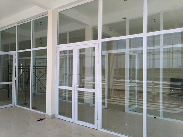 Mẫu vách ngăn nhôm kính đẹp